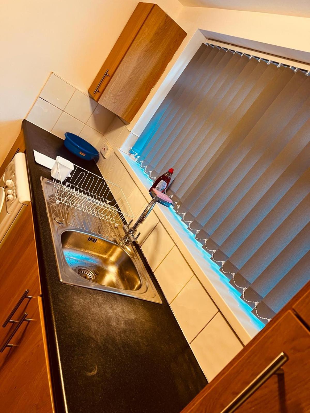 נוטינגהאם Holiday House Near Football Ground מראה חיצוני תמונה